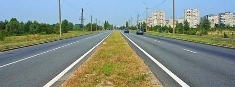 How many traffic areas does this road have?
