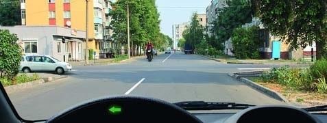 При выполнении поворота налево в данной ситуации:
