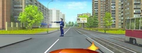 При выполнении поворота направо: